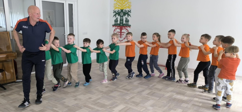 „FUTBOLIUKO“ IŠLEISTUVĖS