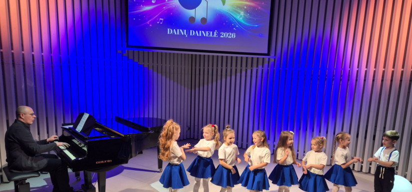 DAINŲ DAINELĖ 2026
