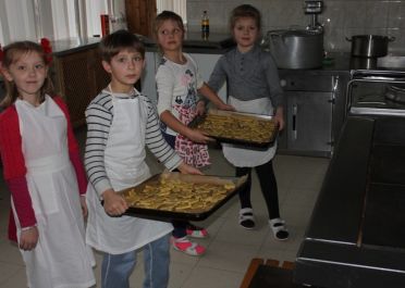 Kalėdinių sausainių kepyklėlės